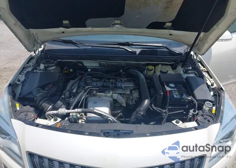 2014 Buick Regal Gs z USA, uszkodzony, nr VIN 2G4GT5GX6E9196637